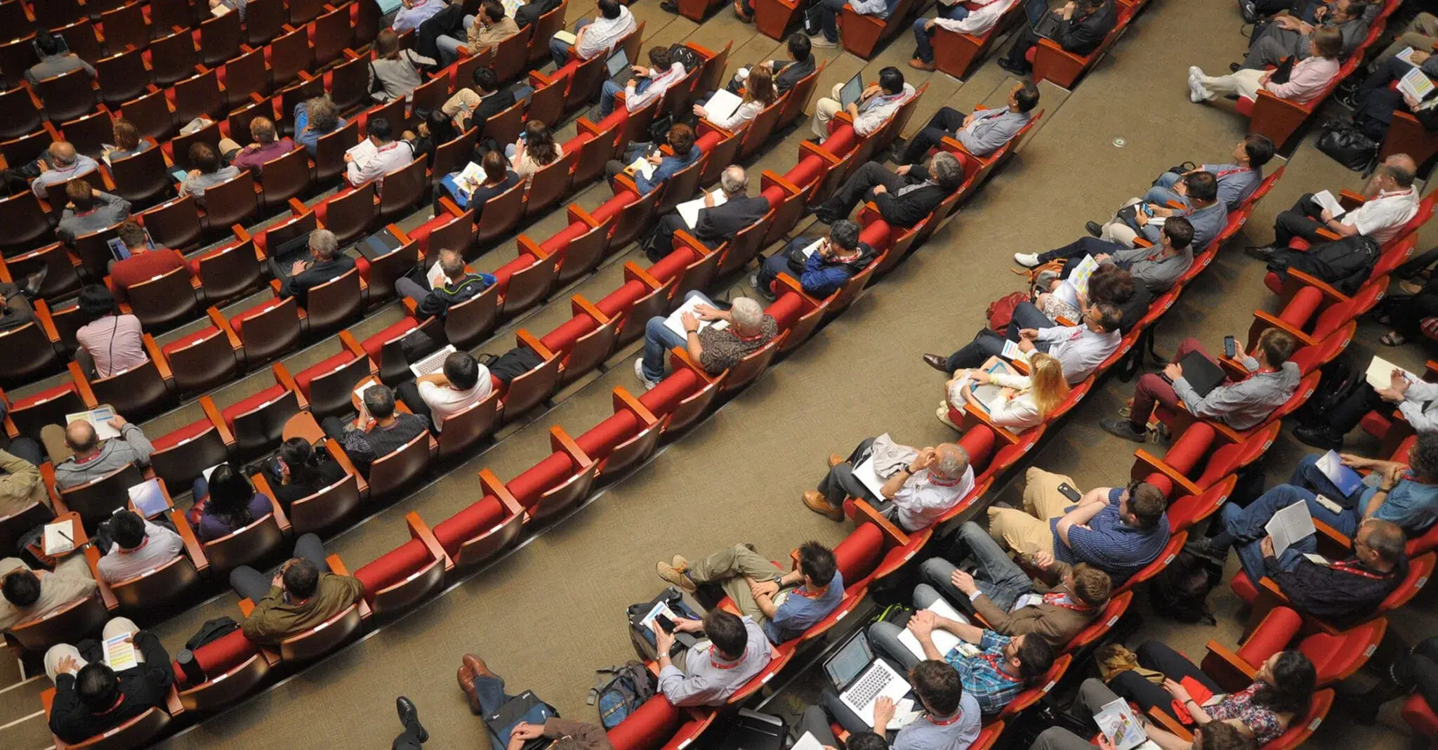 KIWEB Events stands as the premier provider of strategic conferences, meticulously crafted training courses, and tailored training solutions within the Southern African region.